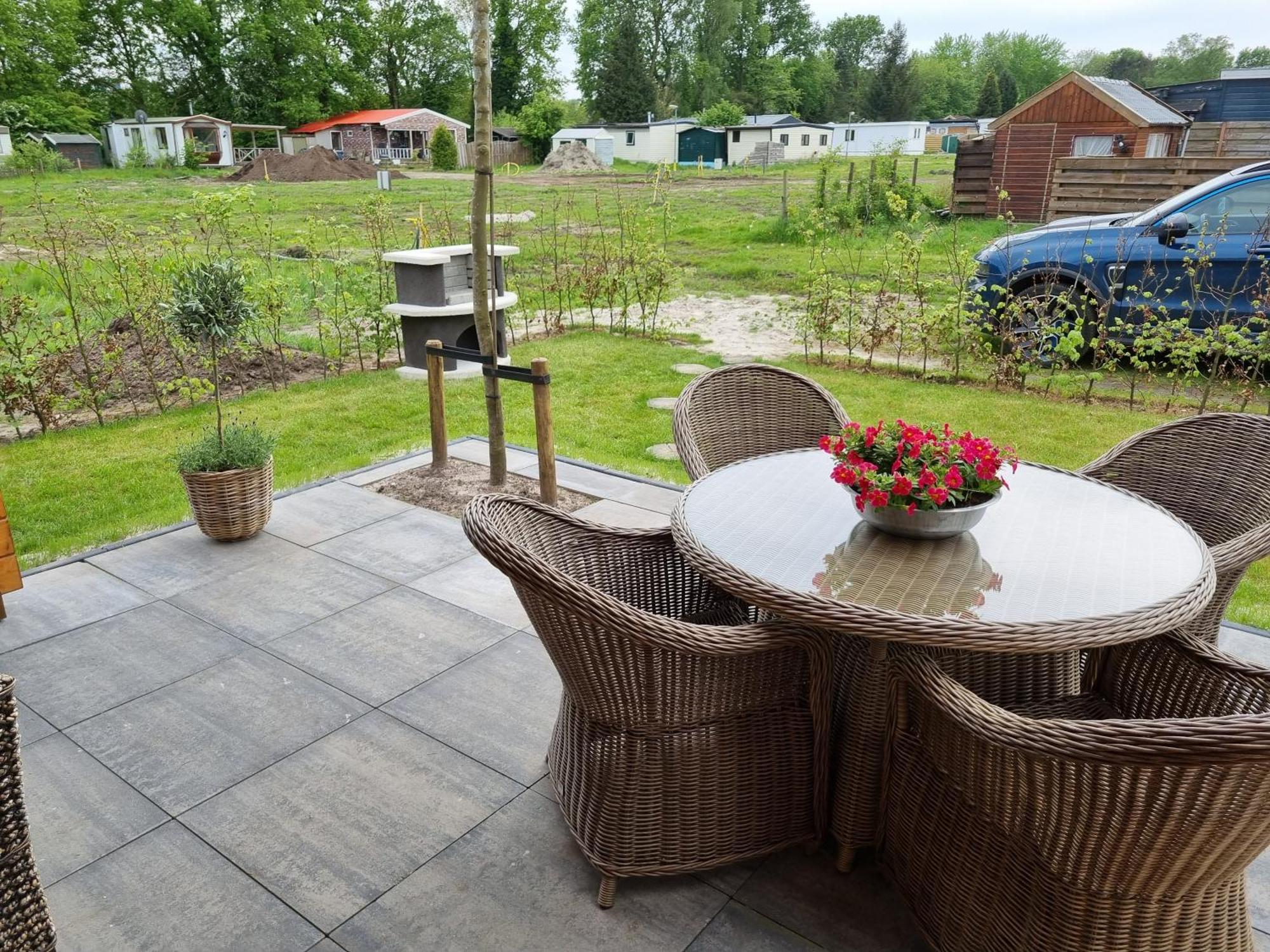 Nieuw - Luxe Blokhut Chalet In Bosrijke Omgeving Anloo Exterior photo